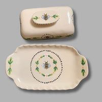 Butter Dish: Bee