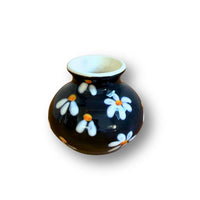 Midnight Daisy Small Round Vase