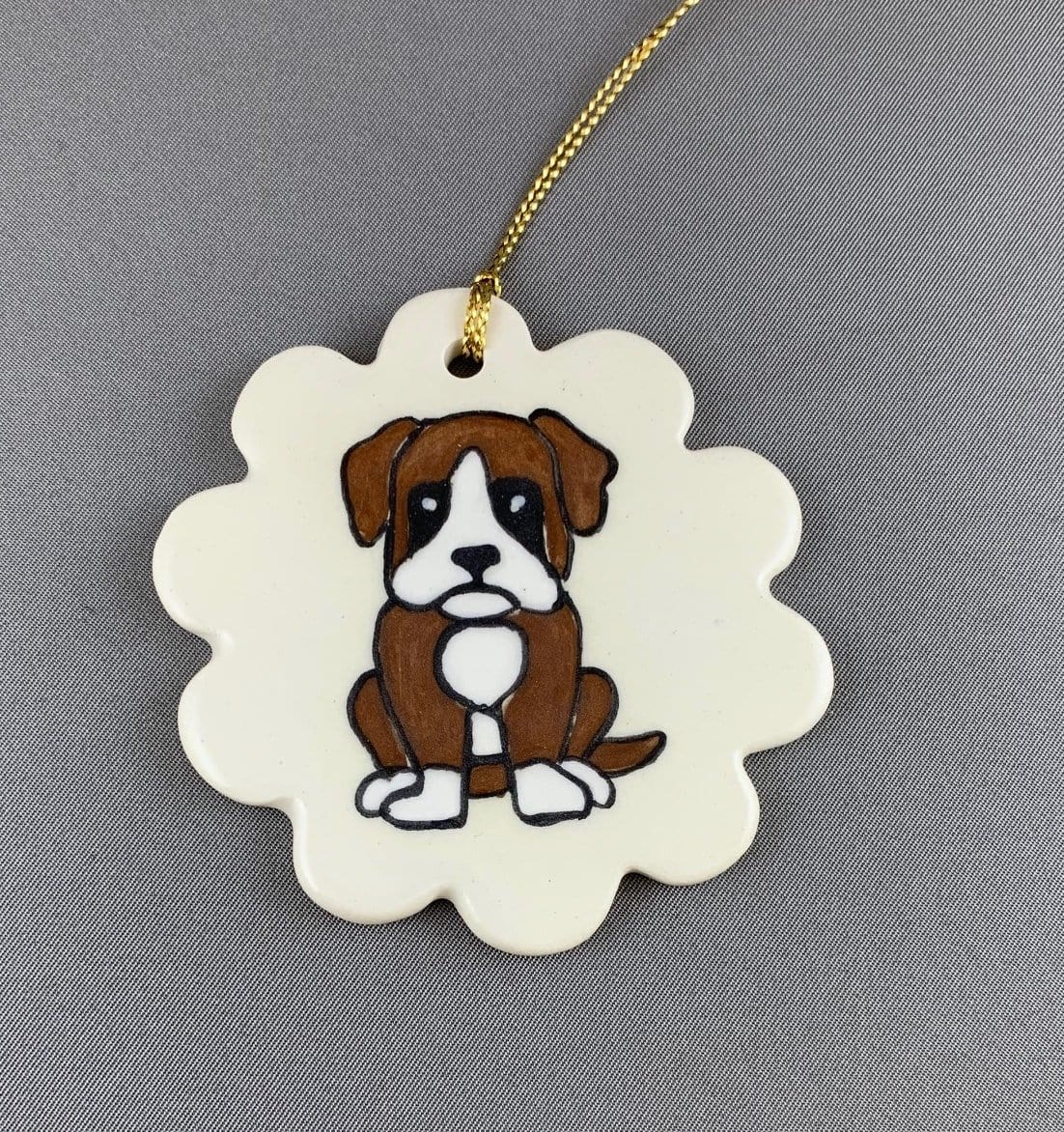 Bulldog Brown/black/white