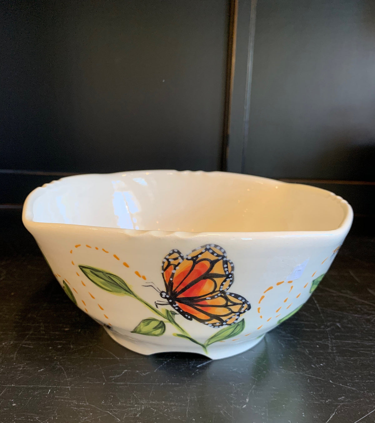 Monarch Bee Serve Bowl side 3