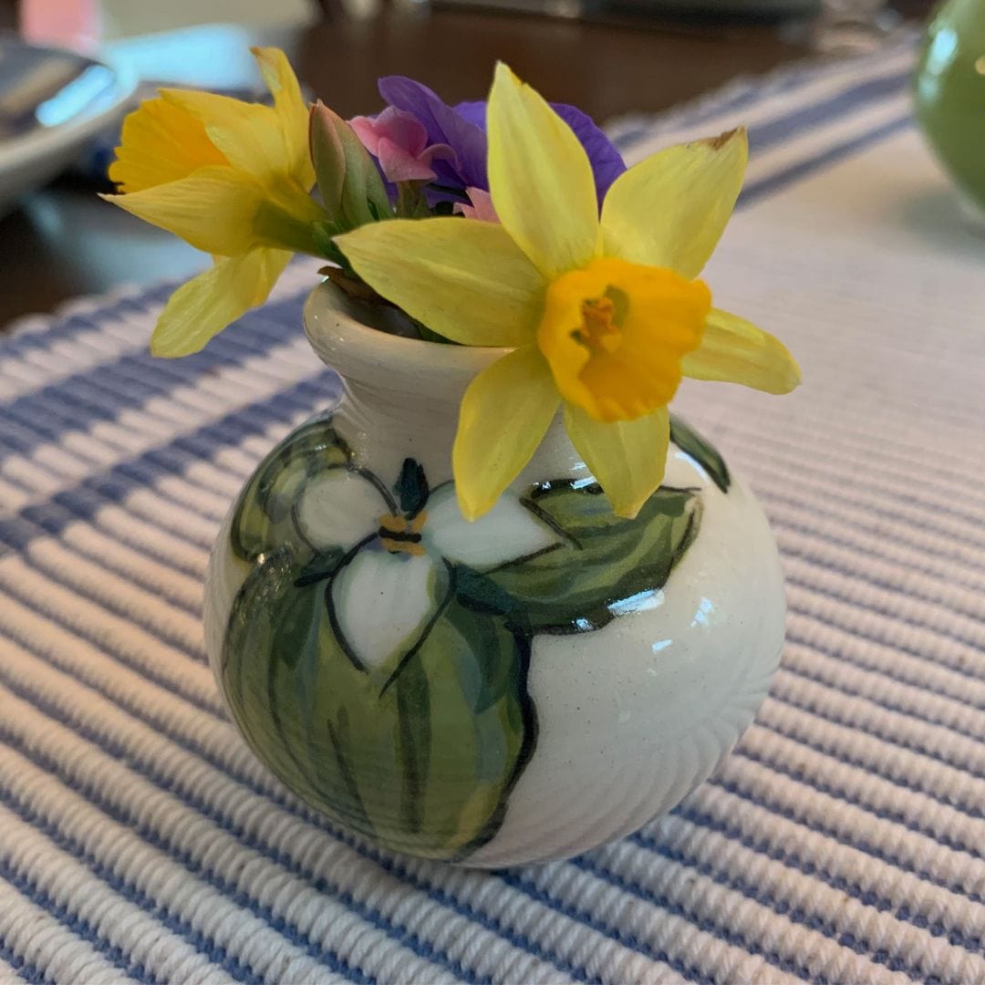 Trillium Small Vase