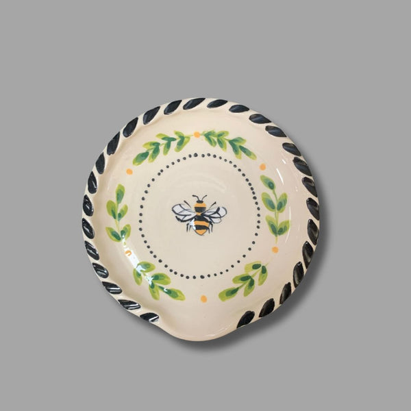 New! Black Bee Round Spoon Rest