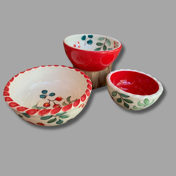 Winter Berry Nesting Dip Bowls: set of 3