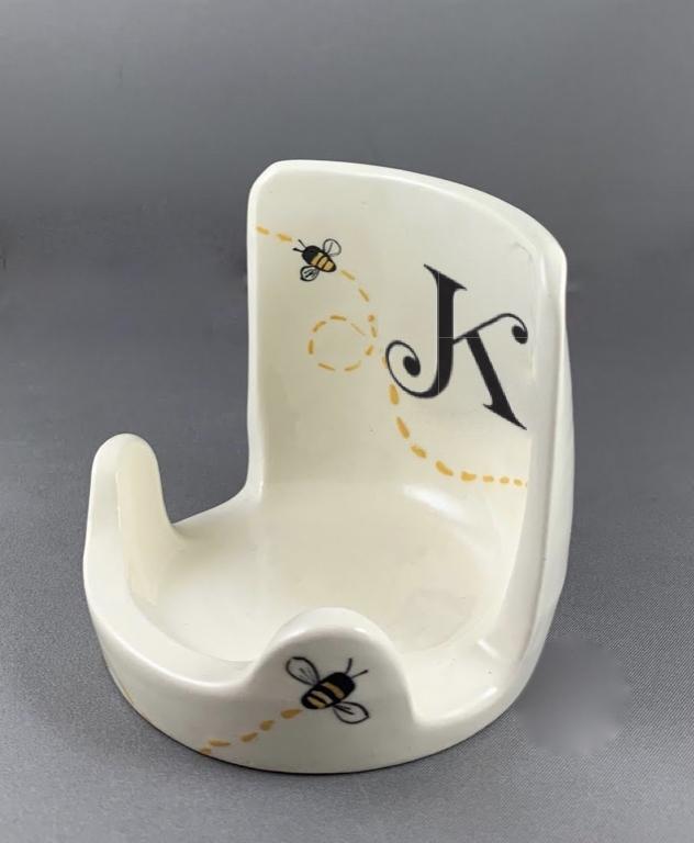 Bee in Touch: Initial sideview